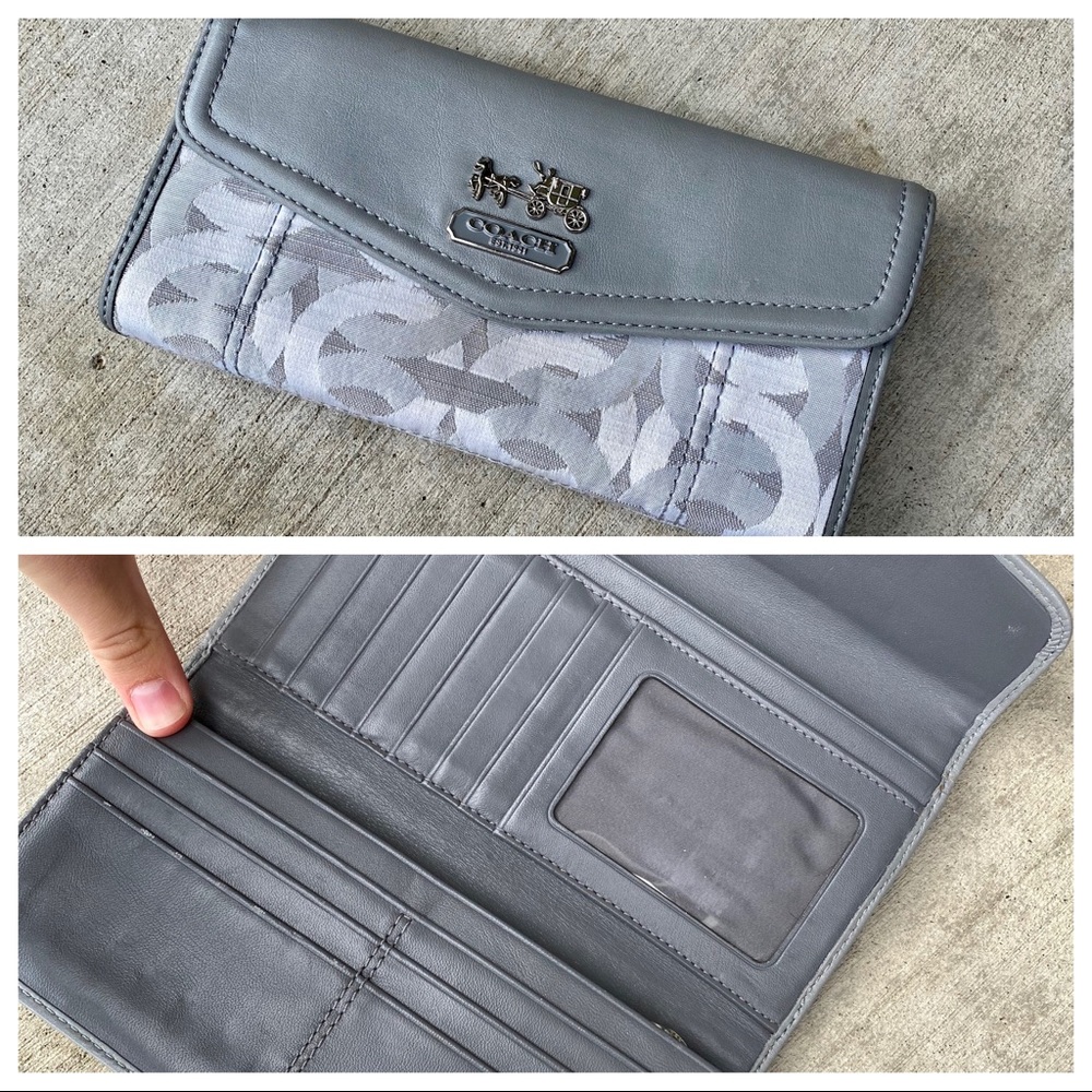 Coach wallet